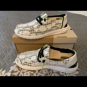 Hey Dude Wendy Lacy Neon White Size 8
